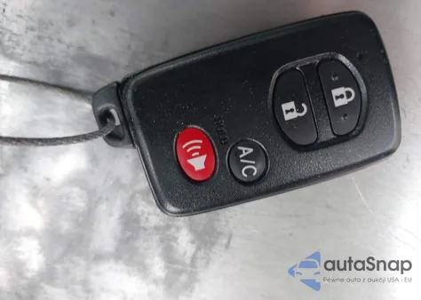 2013 Toyota Prius Plug-In from USA, damaged, VIN JTDKN3DP9D3042576